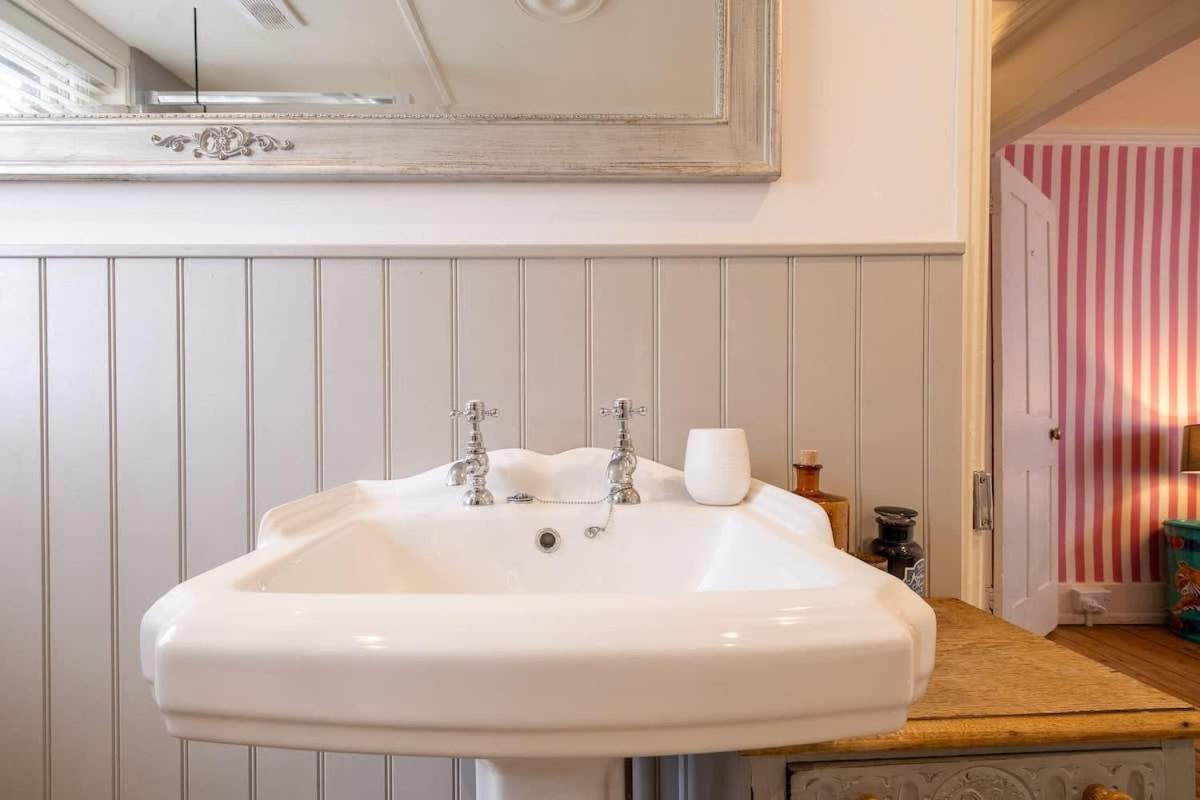 Host & Stay - George Street Townhouse Brighton Bagian luar foto